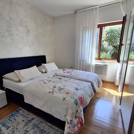 Apartments Leona Umag Exterior foto